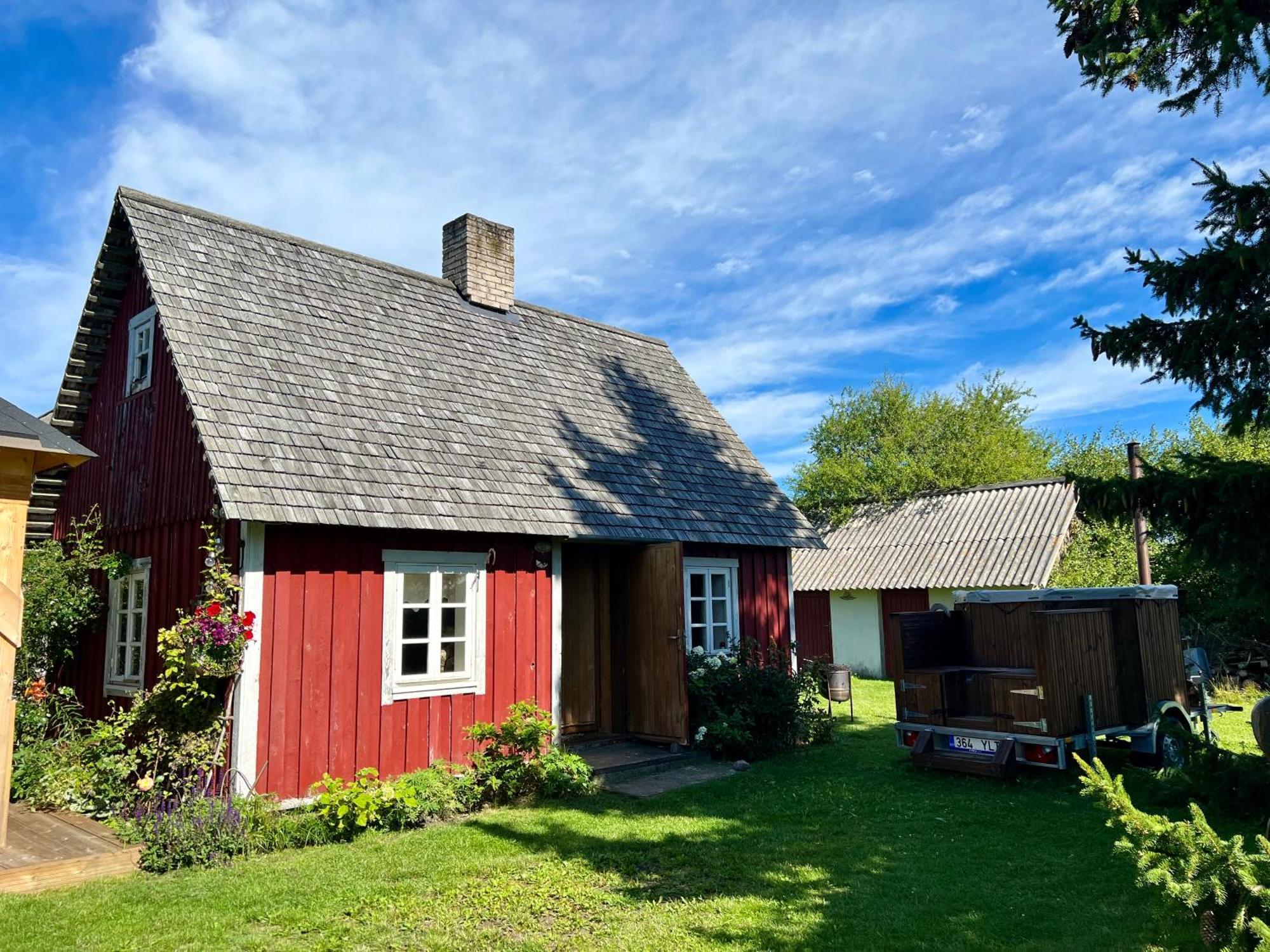 Suurekivi Kuelalistemaja Hotel Reigi Exterior foto