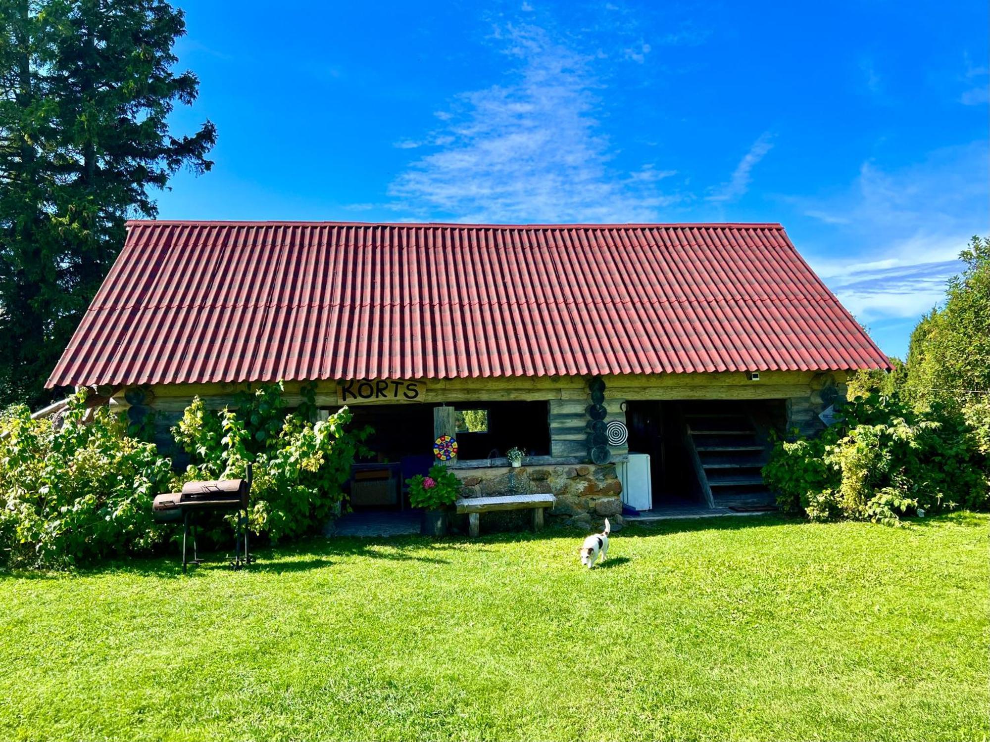 Suurekivi Kuelalistemaja Hotel Reigi Exterior foto